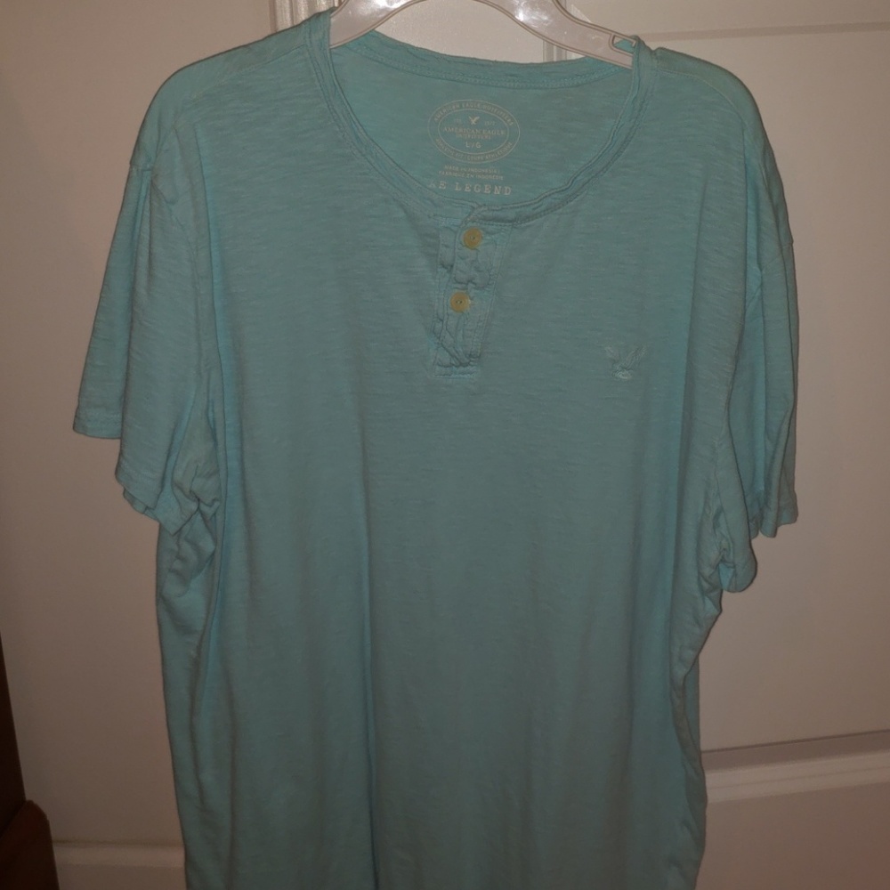 American Eagle Shirt
